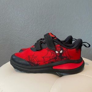 Adidas toddler Spider-Man sneakers US size 9 1/2